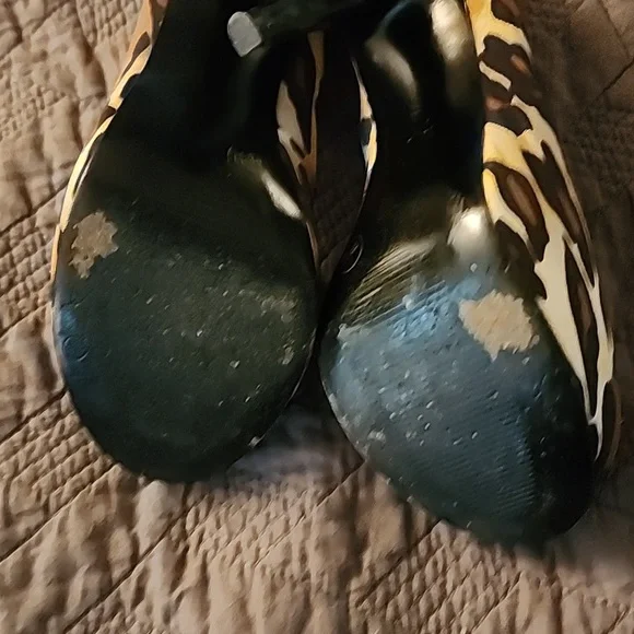 Jessica Simpson peeptoe Leopard platform heels - Picture 6 of 13